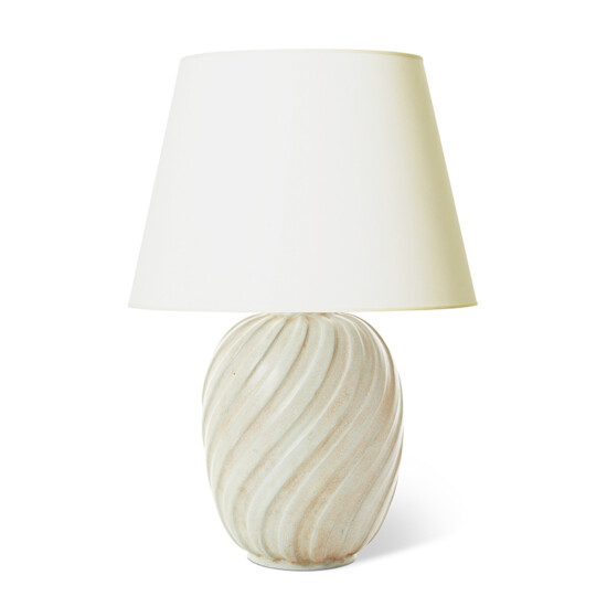 BAC_Ekeby_table_lamp_large_swirling_relief_shaded_ivory_1