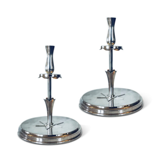 BAC_Swedish_PAIR_ModernClassicism_candle_holders_narcissus_silvered_1