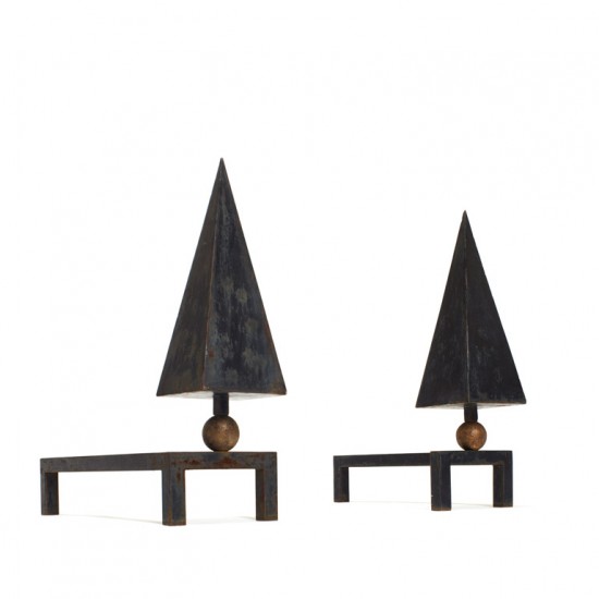 Pair of andirons with obelisk shape in iron and brass by Jean Royère ...