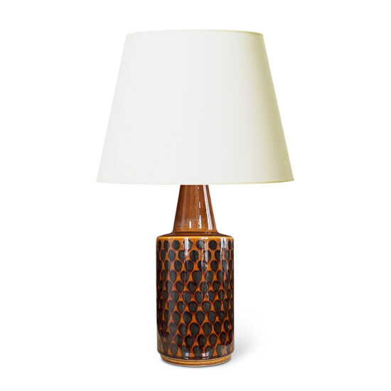 BAC_Soholm_table_lamp_dot_quincunx_brown_tones_1