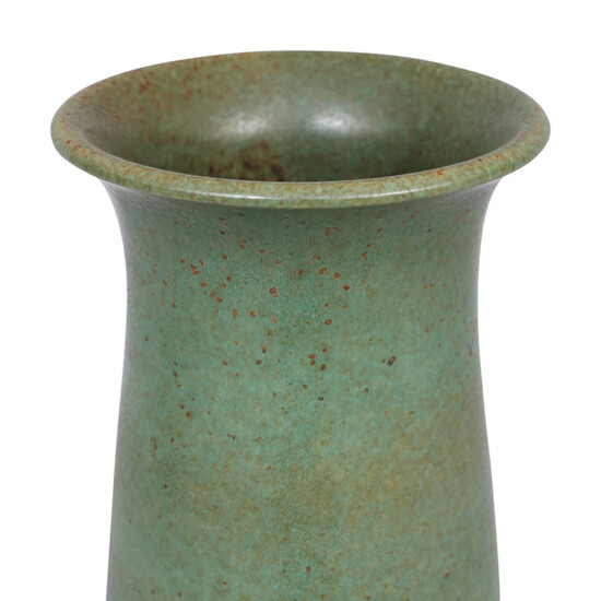 BAC_Nylund_G_vase_tall_flared_moss_green_2