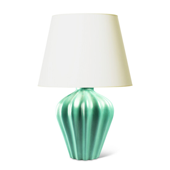 BAC_Dahlskog_E_table_lamp_large_lobed_bright_celadon_1