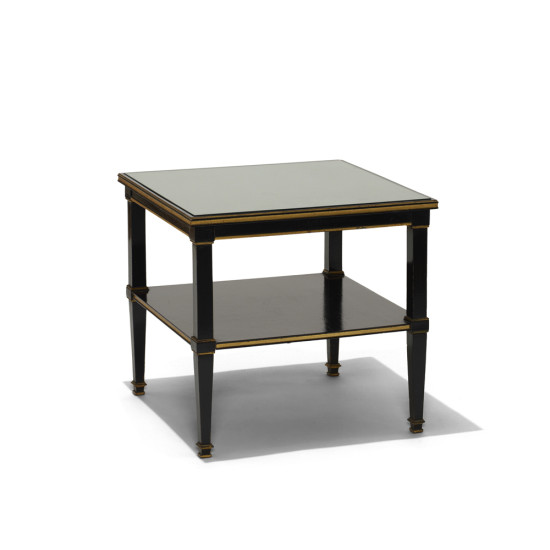 Jansen_side_table_square_shelf_lacquered
