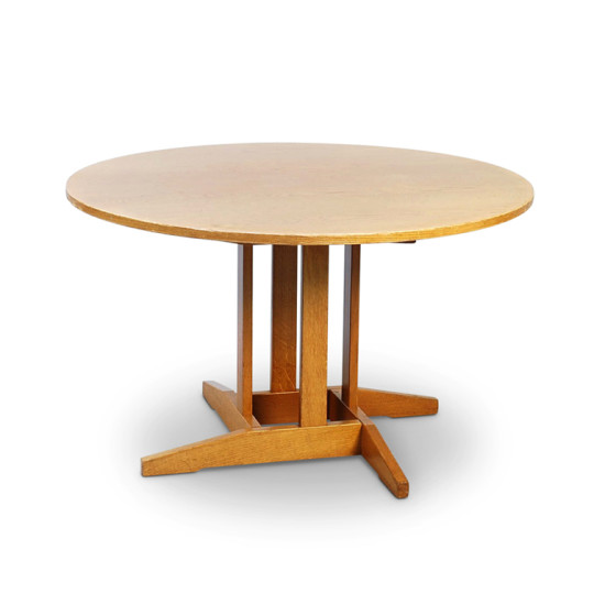 Mogensen_round_table
