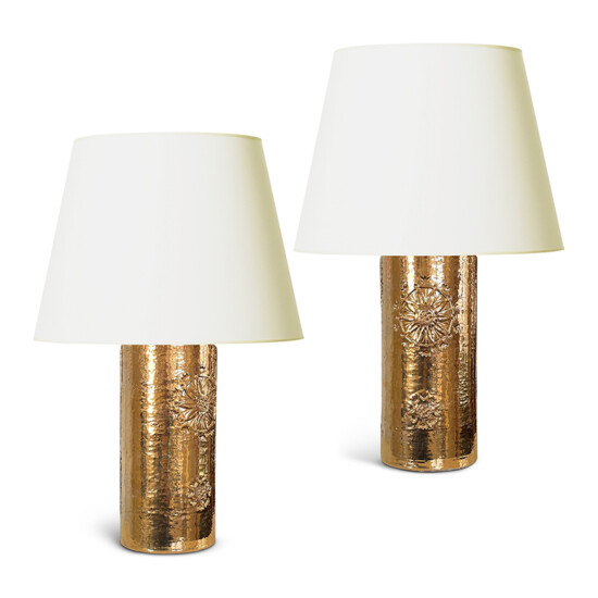 BAC_Bergboms_Bitossi_PAIR_table_lamps_canister_form_rosette_ornaments_gold_luster_1