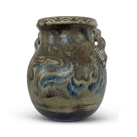 BAC_Nylund_vase_large_early_squirrels_3