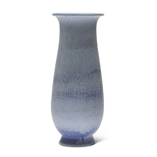 BAC_Nylund_G_vase_tall_flared_French_blue_tones_1