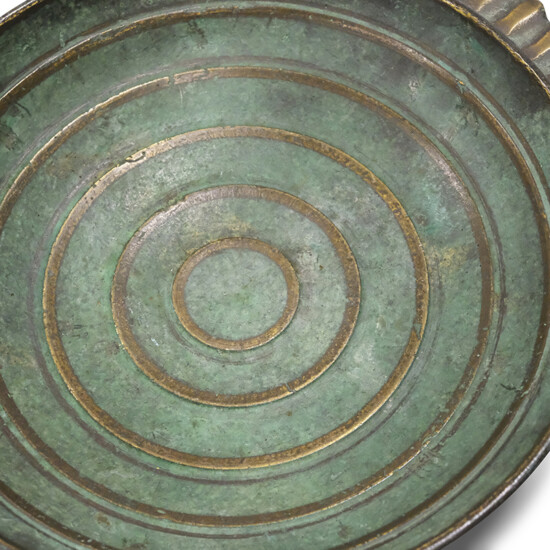 BAC_Swedish_bowl_bronze_handles_concentric_circles_2