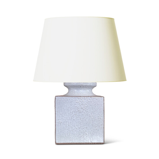 BAC_NK_pair_lamps_square_canisters_white_3